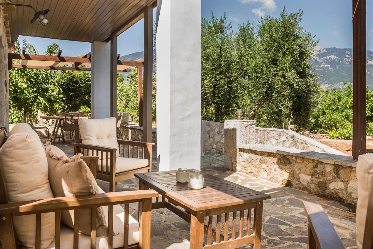 Ploes Luxury Cottages Pesádha 외부 사진
